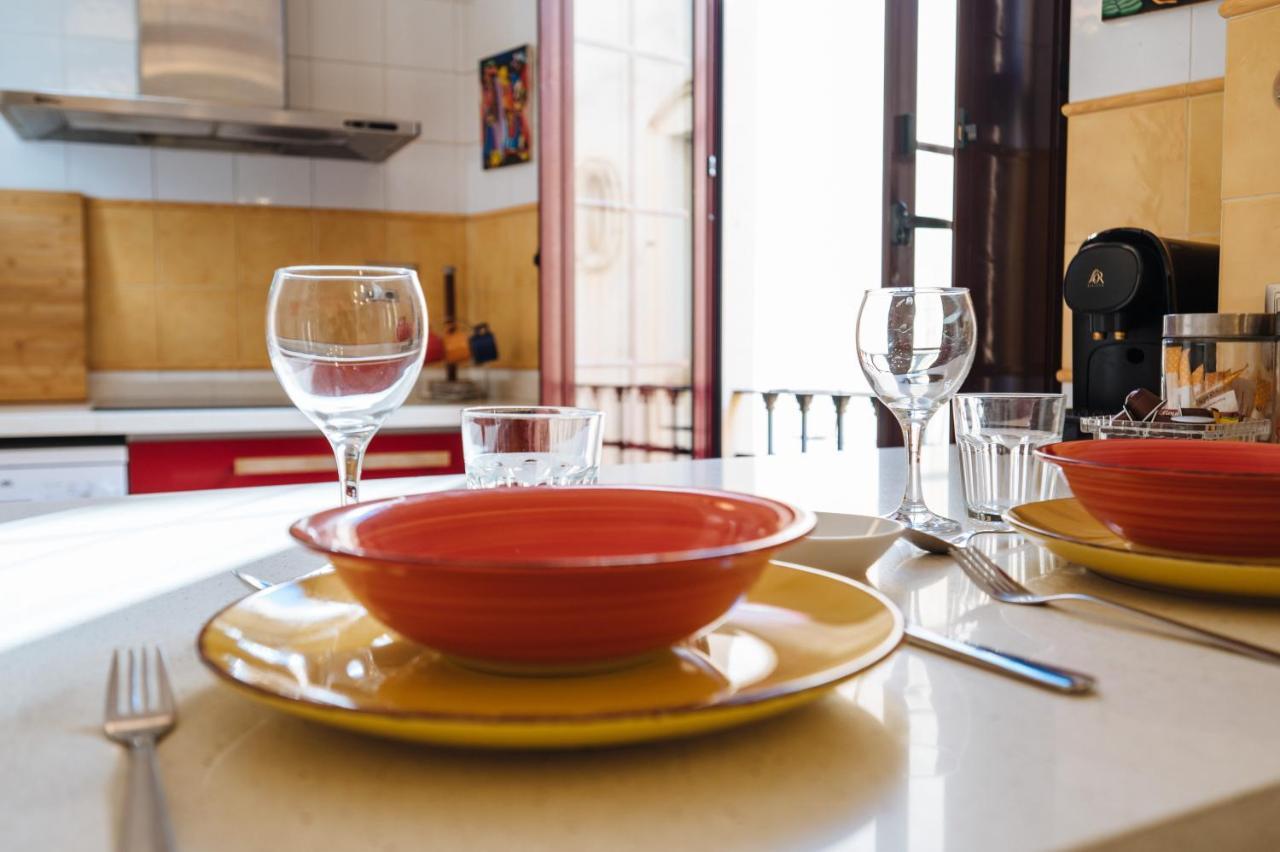 Homeyseville-Amazing Penthouse Giralda Views 8 Pax, Parking Optional Exterior foto